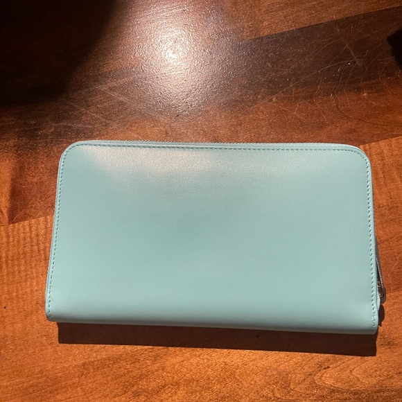 Tiffany & Co. Blue Wallet - Picture 4 of 17